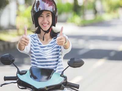 支持“一盔一帶”,我們能做什么?